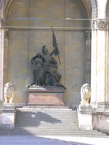 Bayerisches Armeedenkmal an der Feldherren