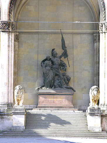 Foto Bayerisches Armeedenkmal an der Feldherren