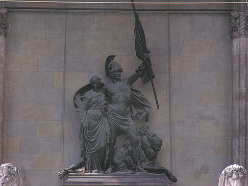 Foto Bayerisches Armeedenkmal an der Feldherren