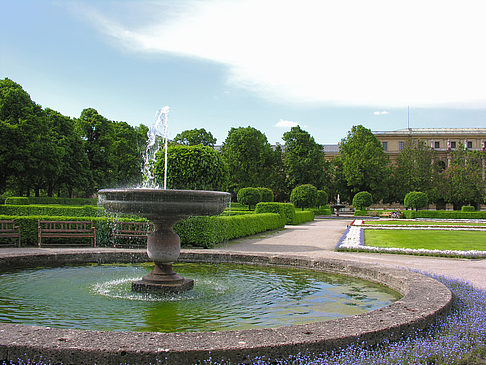 Brunnen im Hofgarten Fotos