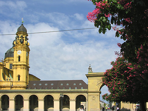 Fotos Hofgartentor | München