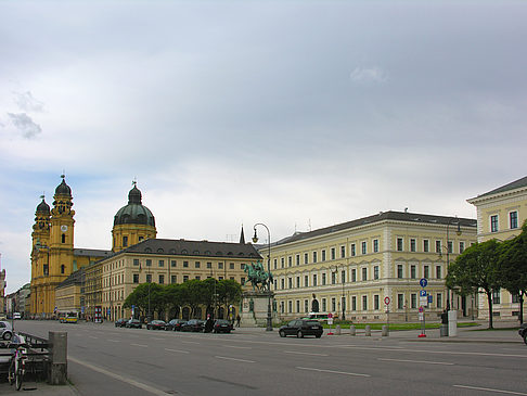Odeonsplatz Fotos